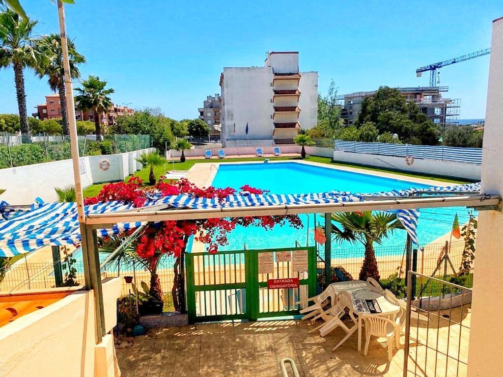 Terrace Apartment In Praia Da Rocha Portimão Exterior photo